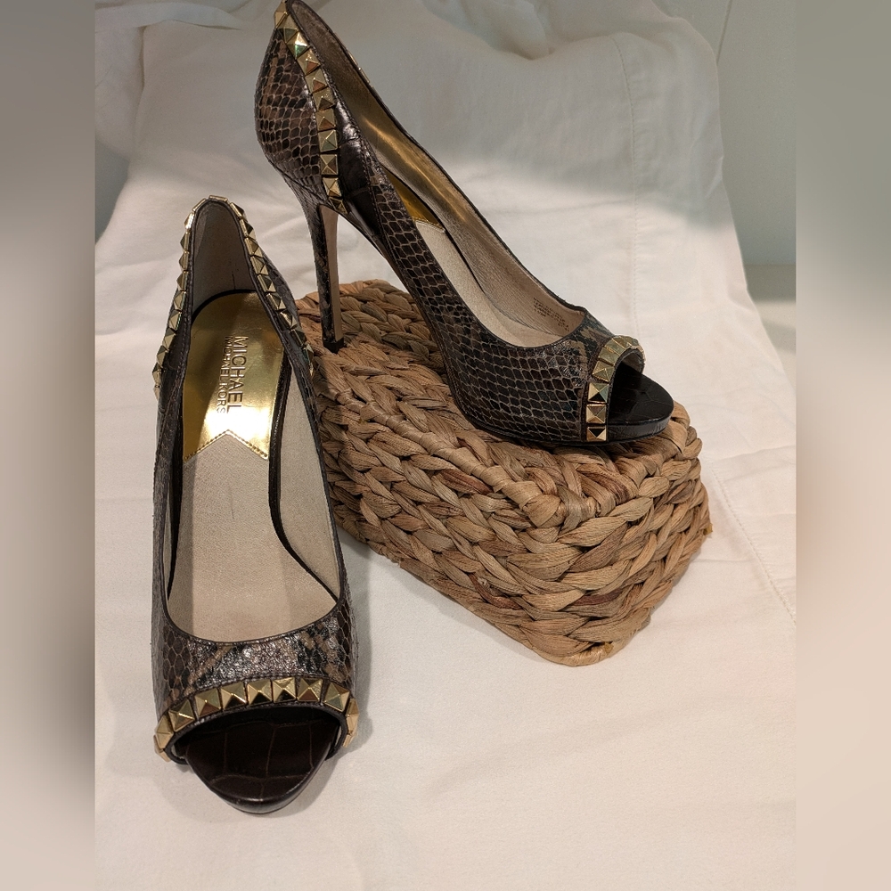 Michael Kors Brown Snakeskin Look Peep-Toe Heels